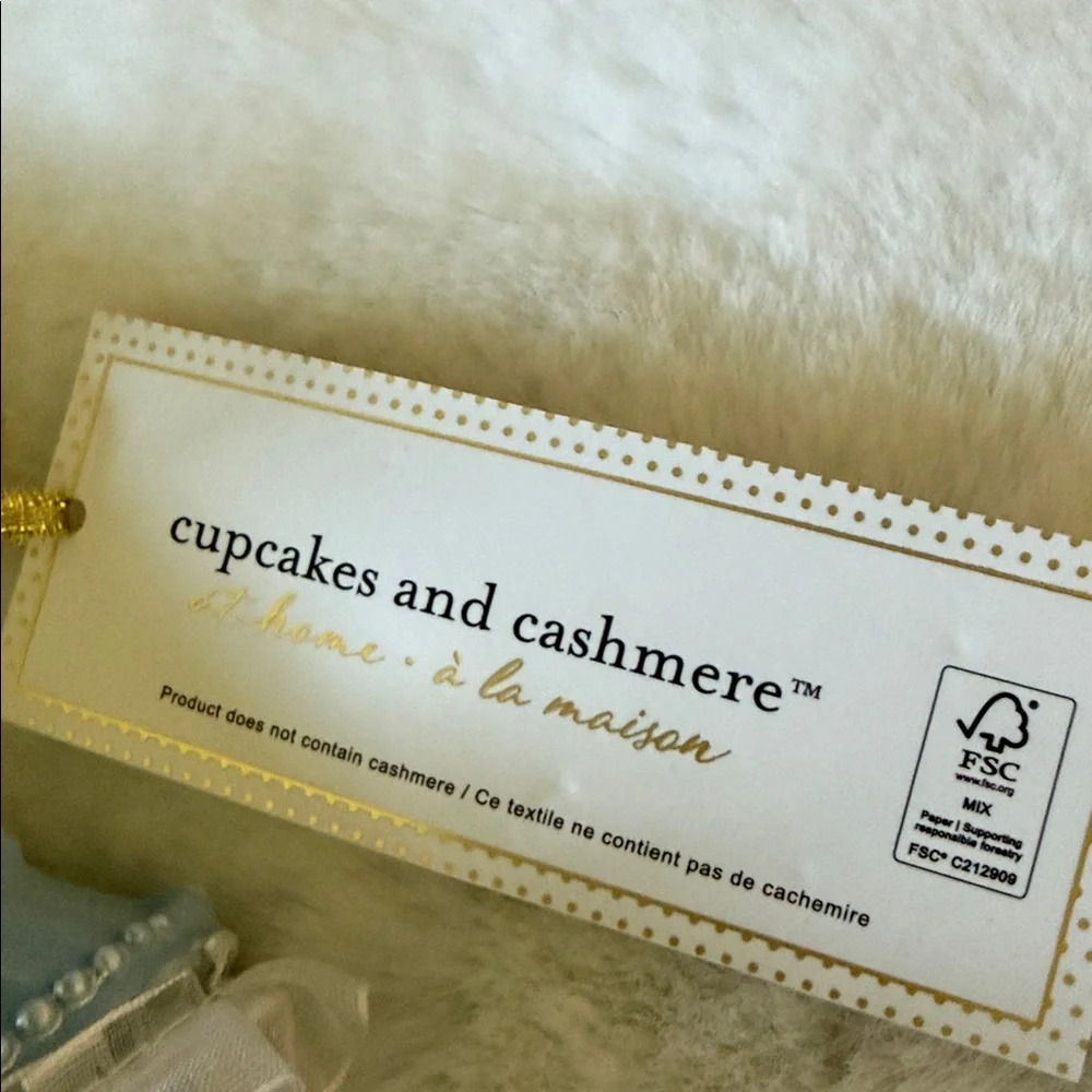 NEW! Blue & White Ribbon Bow & Metallic Gold lace Christmas Tree - Picture 5 of 9